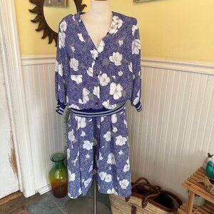 Vintage Evanna Blue white loral Skirt & Jacket Set 80s matching skirt set